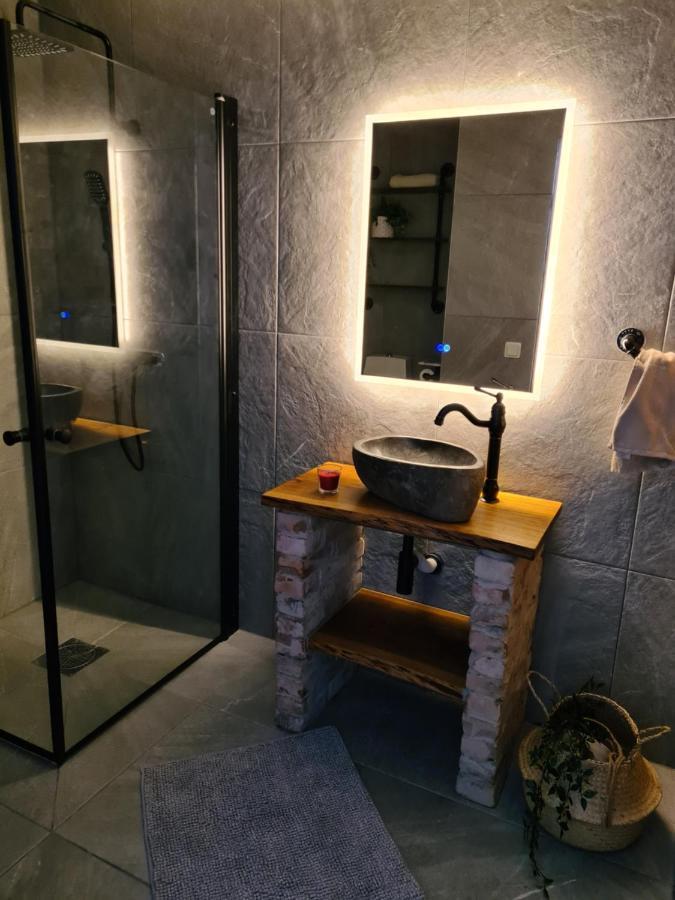 אולריצהאם Pinebo Palace Guesthouse מראה חיצוני תמונה