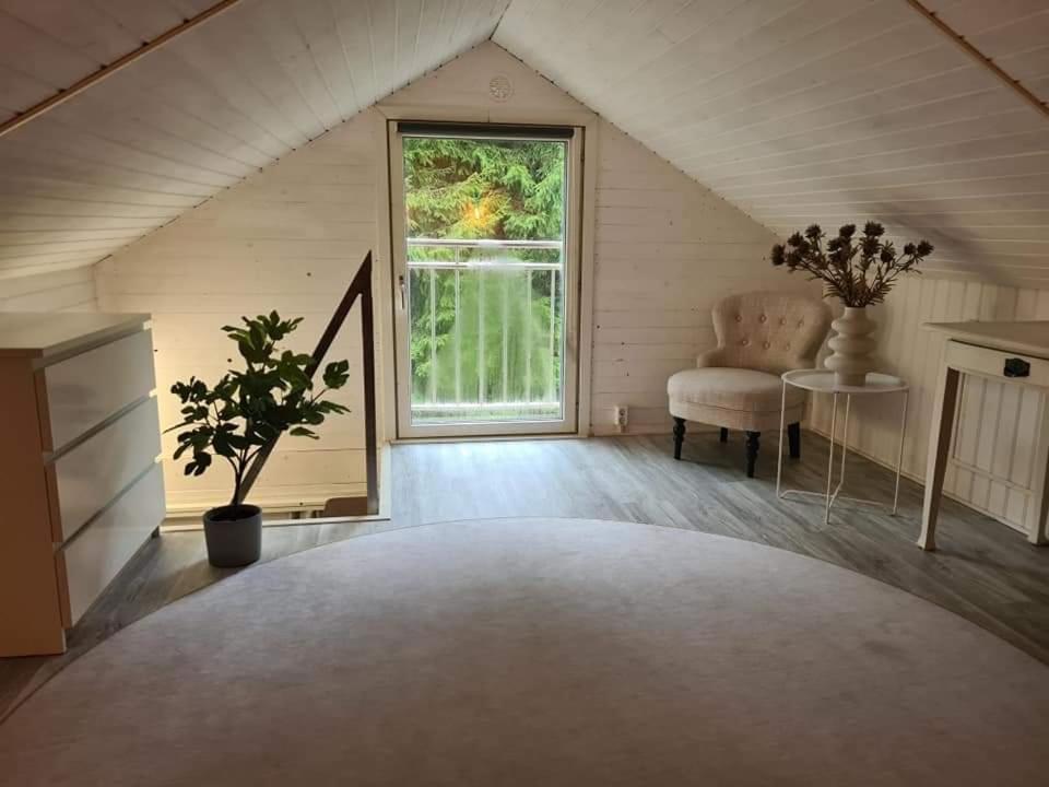 אולריצהאם Pinebo Palace Guesthouse מראה חיצוני תמונה
